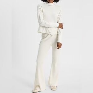 Express Ivory Fleece Mock Neck Top & Flare Leg Lounge Set XL NWT